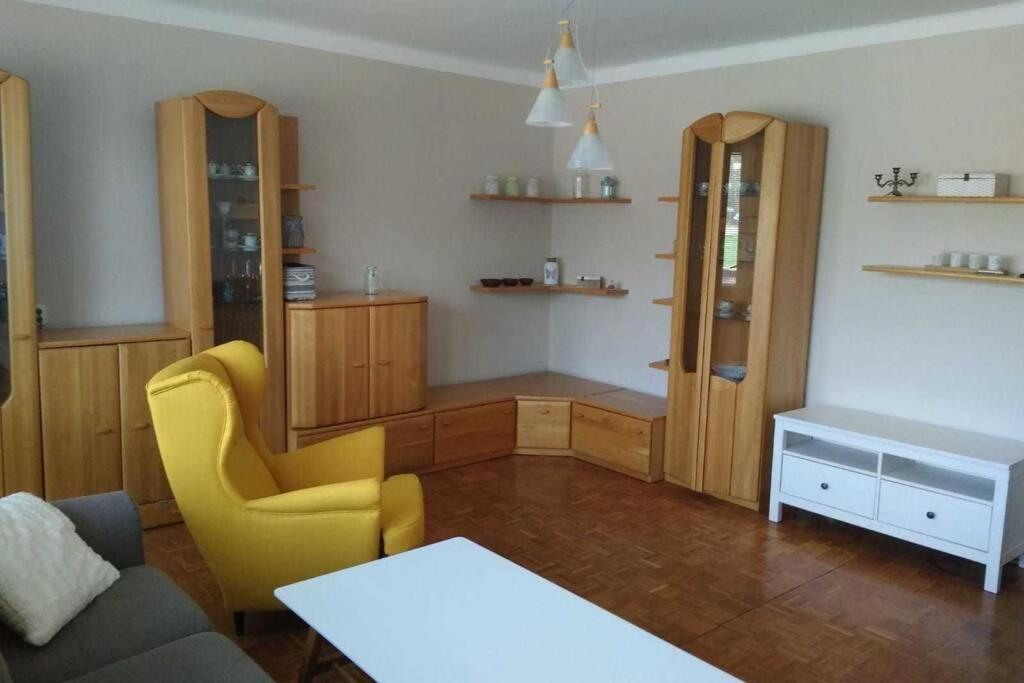 Se Zahradou V Protivine Apartment Protiwin